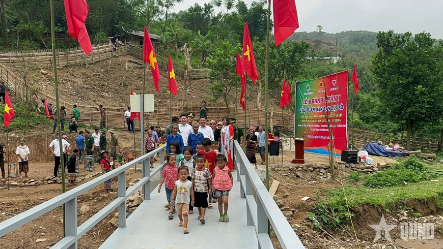 Tỏa sáng hình ảnh Bộ đội Cụ Hồ nơi gian khó 