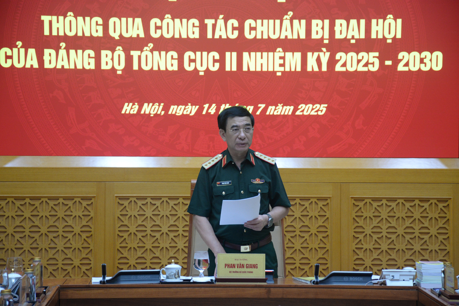 Đại tướng Phan Văn Giang chủ trì Hội nghị thông qua công tác chuẩn bị Đại hội Đảng của Đảng bộ Tổng cục II và Đảng bộ Quân khu 1