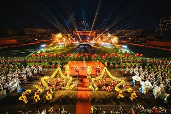 Từ bữa tiệc nghệ thuật hoành tráng đến khát vọng nâng tầm thể thao Việt Nam
