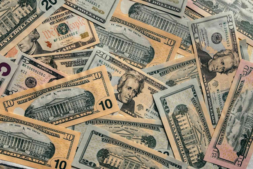 Tỷ giá USD hôm nay (17-7): Đồng USD quay đầu giảm