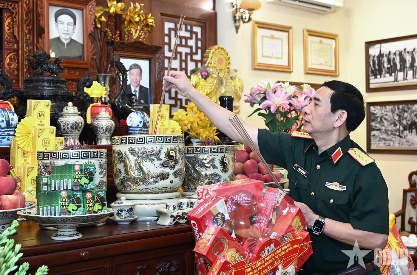 Đại tướng Phan Văn Giang tri ân các đồng chí nguyên lãnh đạo Đảng, Nhà nước, Quân đội