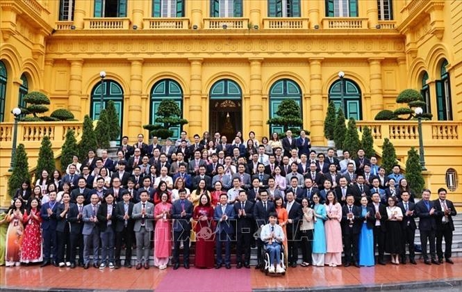 Phó chủ tịch nước Võ Thị Ánh Xuân gặp mặt đại biểu tham dự Diễn đàn Trí thức trẻ Việt Nam toàn cầu lần thứ VI