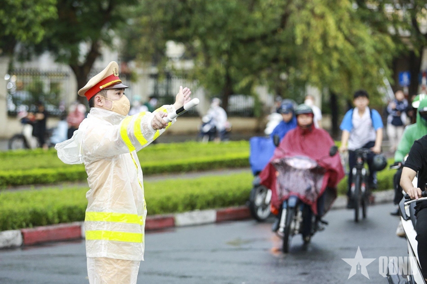 Cảnh sát giao thông Hà Nội chủ động phương án, sẵn sàng ứng phó với bão số 3