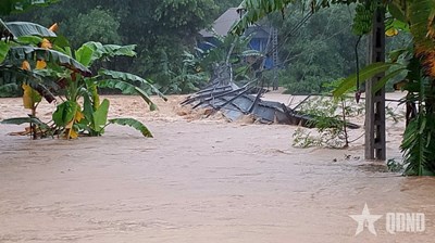 View - 	Nghệ An: Lũ dồn dập đổ về, nhiều địa phương khẩn trương ứng phó