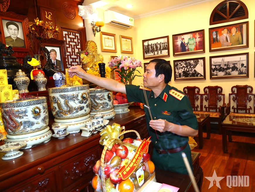 Đại tướng Nguyễn Tân Cương tri ân các đồng chí nguyên lãnh đạo Đảng, Nhà nước, Quân đội