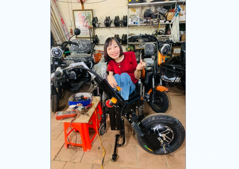 Người “dựng đôi chân” cho người khuyết tật