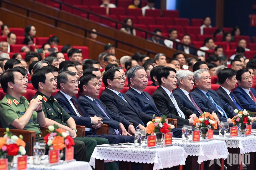 Tổng Bí thư Tô Lâm dự gặp mặt người có công, nhân chứng lịch sử tiêu biểu