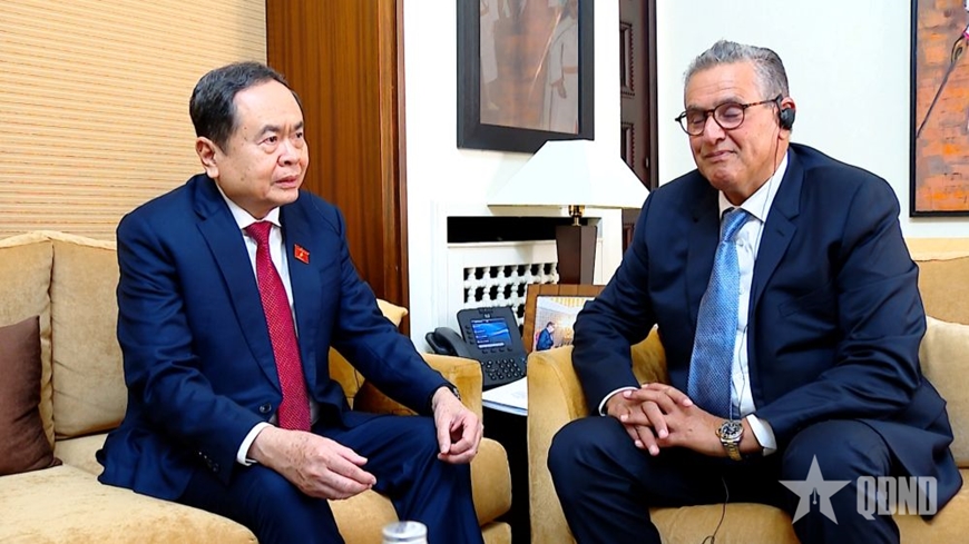 Chủ tịch Quốc hội Trần Thanh Mẫn hội kiến Thủ tướng Morocco