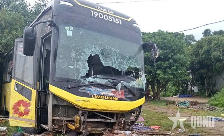 Thêm một nạn nhân tử vong trong vụ tai nạn xe khách tại Hà Tĩnh