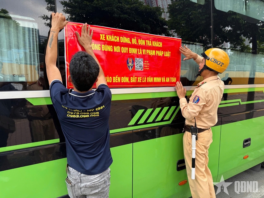 Hà Nội: Tổng kiểm soát phương tiện kinh doanh vận tải, phát hiện, xử lý nhiều vi phạm