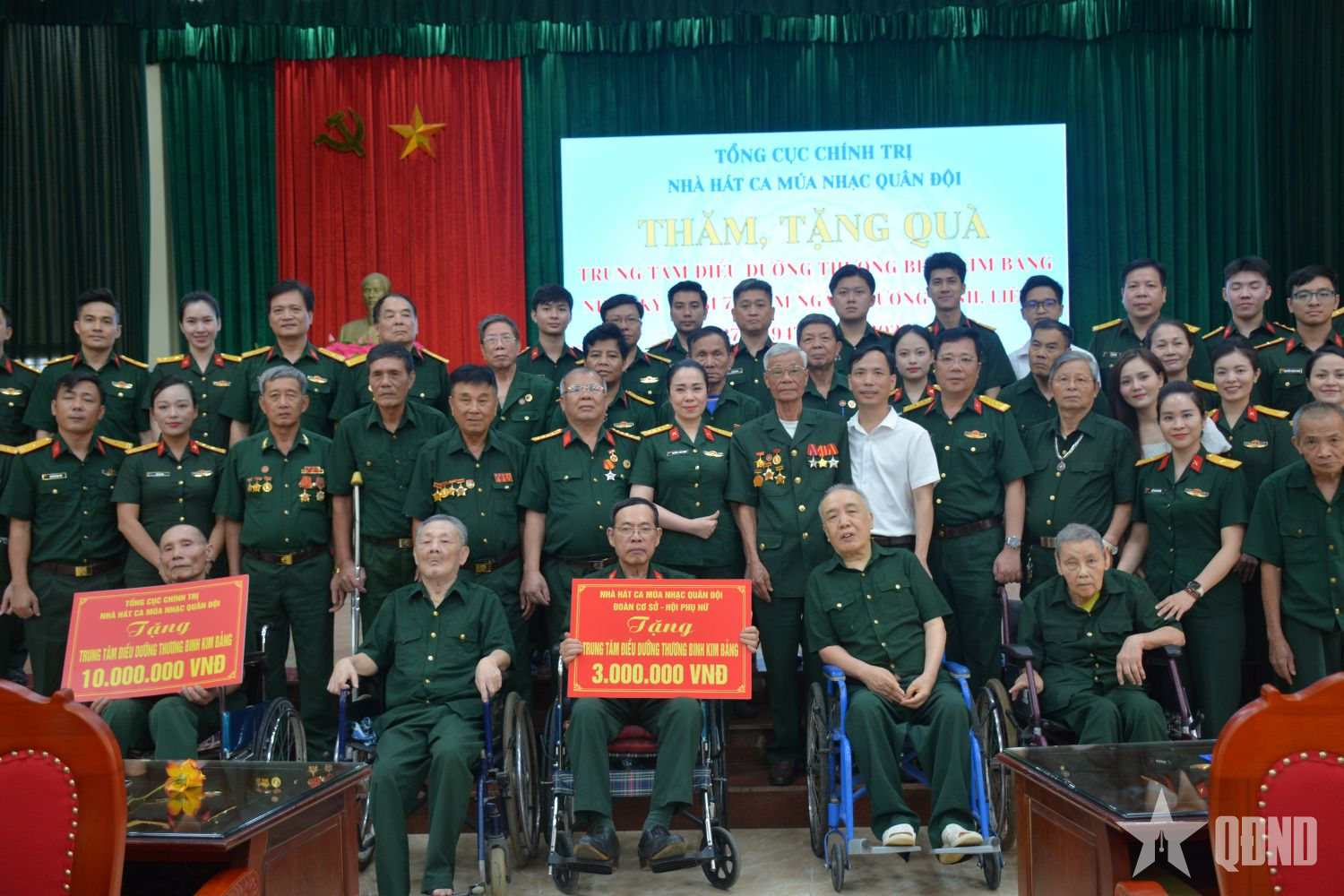 Nghệ sĩ - chiến sĩ hát vang lời tri ân