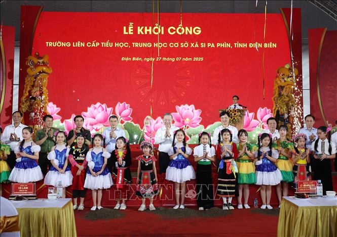 Tổng Bí thư Tô Lâm dự Lễ khởi công Trường liên cấp Tiểu học, Trung học cơ sở xã Si Pa Phìn, tỉnh Điện Biên