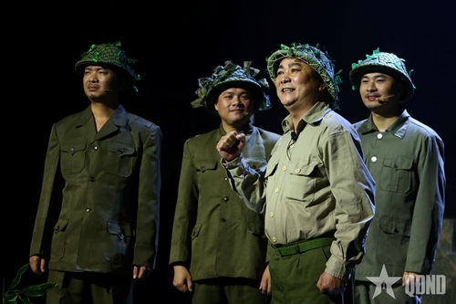 Khắc họa đậm nét hình tượng Tổng Tư lệnh - Đại tướng Võ Nguyên Giáp trên sân khấu chèo truyền thống
