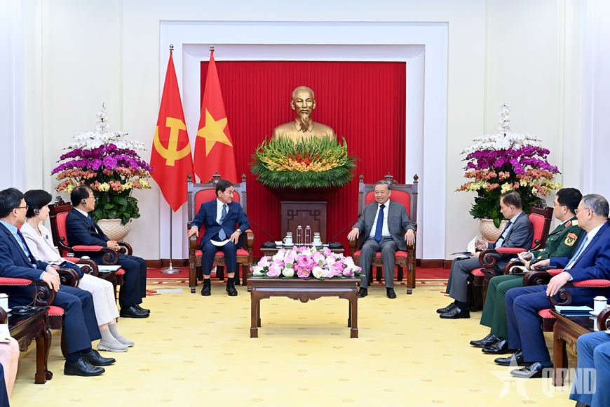 Tổng Bí thư Tô Lâm tiếp Đặc phái viên của Tổng thống Hàn Quốc