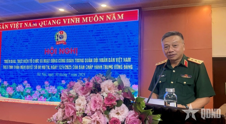 Toàn quân thực hiện giảm 424 công đoàn cơ sở