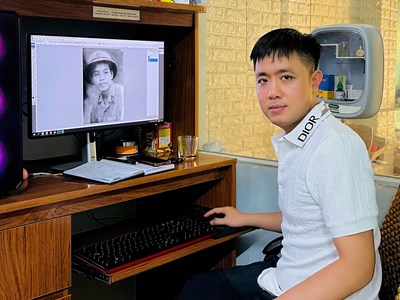 Gallery - Lê Thế Thắng: Chàng trai 10 năm hồi sinh miễn phí gần 500 ảnh liệt sĩ