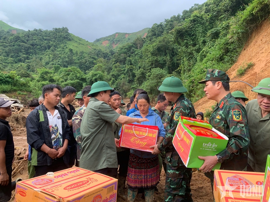 Phó thủ tướng Trần Hồng Hà trực tiếp chỉ đạo công tác khắc phục mưa lũ tại Điện Biên