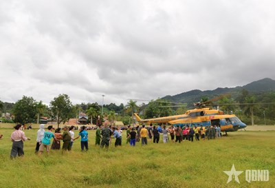 Gallery - 	Những chuyến bay vì đồng bào ở Điện Biên