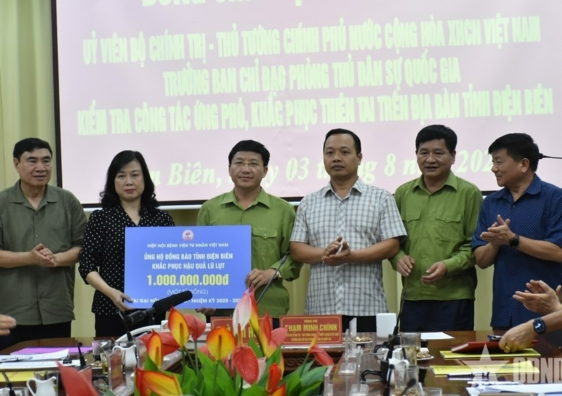 Thủ tướng Phạm Minh Chính làm việc với tỉnh Điện Biên về công tác ứng phó, khắc phục hậu quả thiên tai