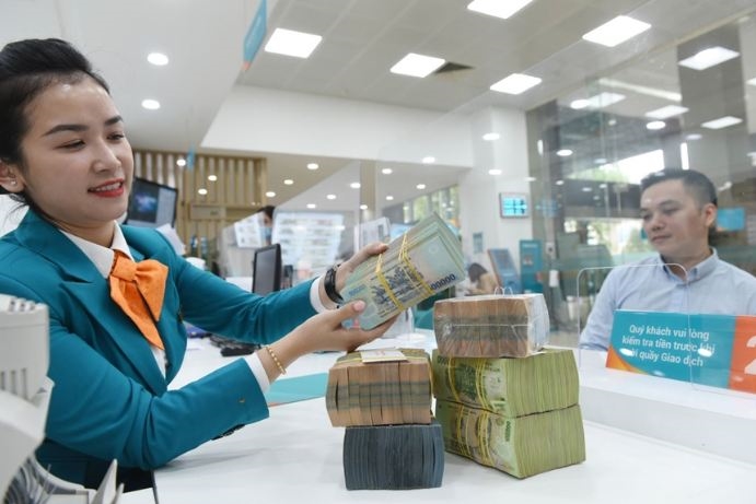 Lãi suất tiết kiệm tháng 8 xuất hiện xu hướng tăng nhẹ