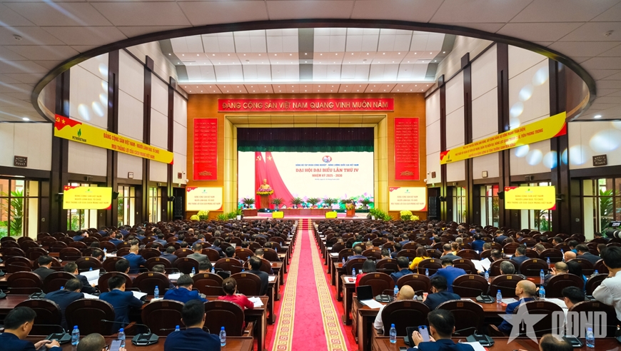 Thủ tướng Phạm Minh Chính đề nghị Petrovietnam phấn đấu vào nhóm 5 doanh nghiệp hàng đầu Đông Nam Á