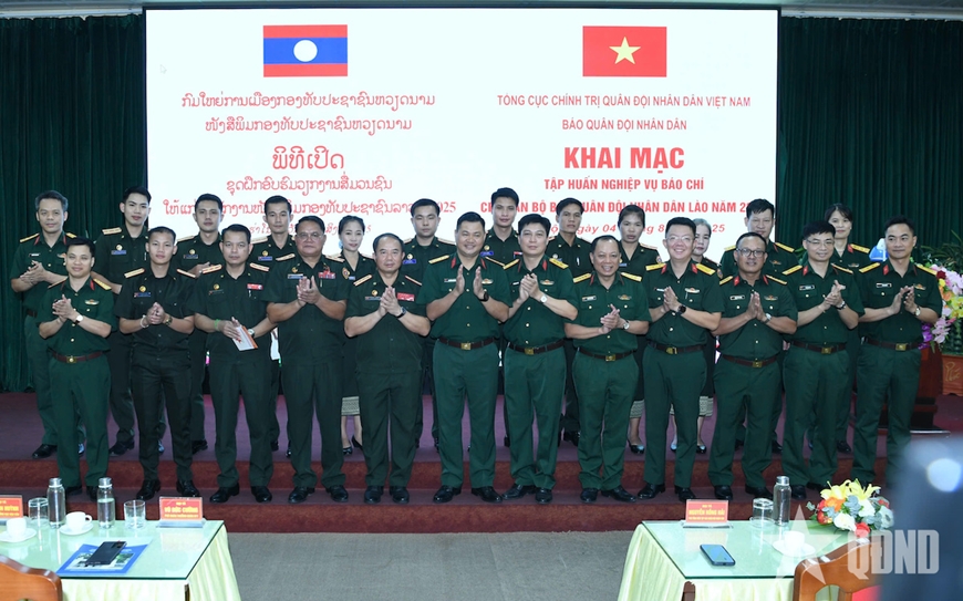 Khai mạc lớp tập huấn nghiệp vụ báo chí cho Báo Quân đội nhân dân Lào