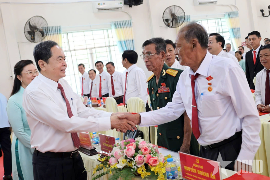 Chủ tịch Quốc hội Trần Thanh Mẫn dự Đại hội Đảng bộ xã Thạnh Xuân, thành phố Cần Thơ