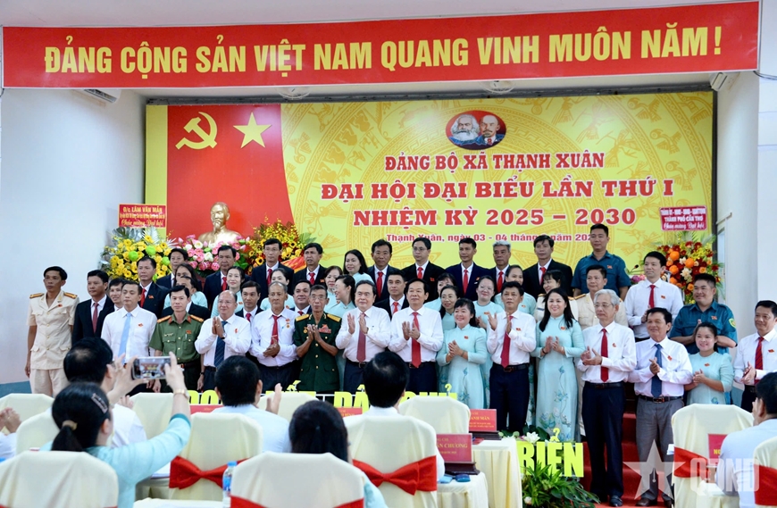 Chủ tịch Quốc hội Trần Thanh Mẫn dự Đại hội Đảng bộ xã Thạnh Xuân, thành phố Cần Thơ