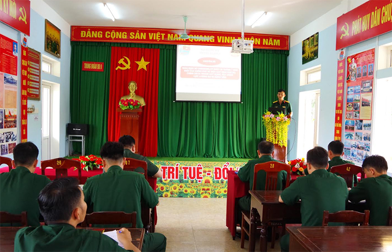 Sư đoàn 968 (Quân khu 4) kiểm tra triển khai thực hiện hoạt động CTĐ, CTCT tại Trung đoàn 9