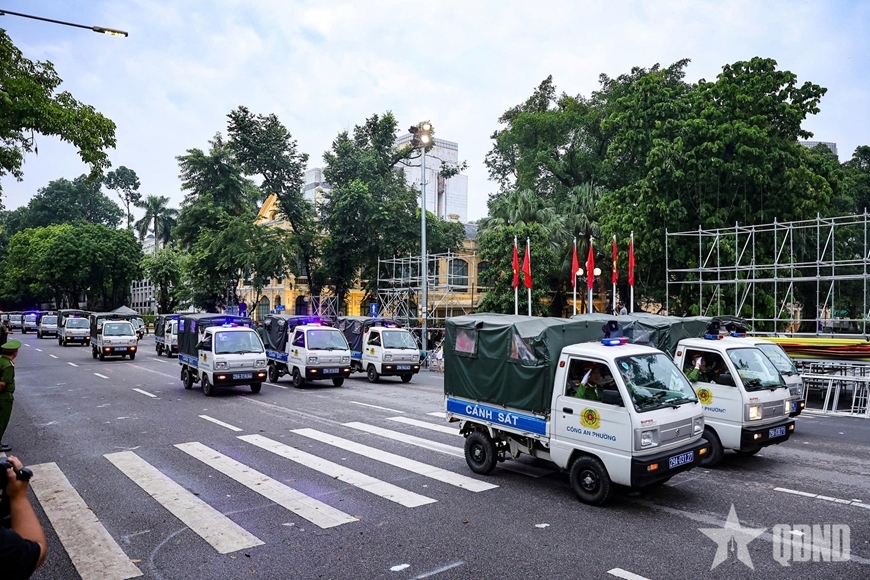 Tổng duyệt diễu binh, diễu hành cho "Ngày hội vì Thủ đô bình yên"