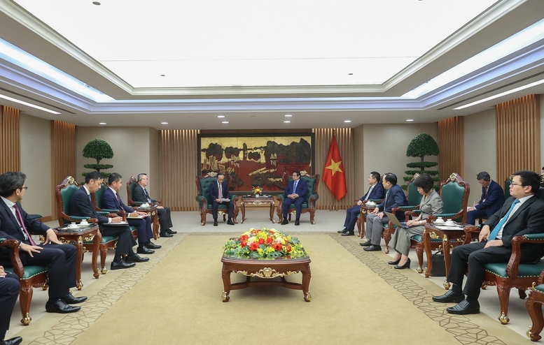 Thủ tướng Phạm Minh Chính tiếp Tổng giám đốc Tập đoàn tài chính MUFG, Nhật Bản