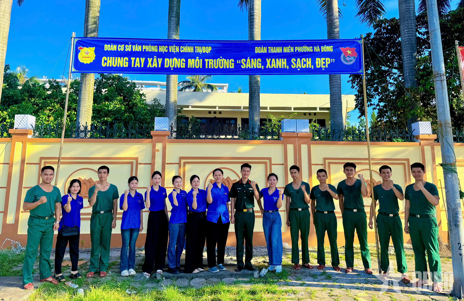 Góp phần xây dựng cảnh quan Học viện Chính trị sáng, xanh, sạch, đẹp