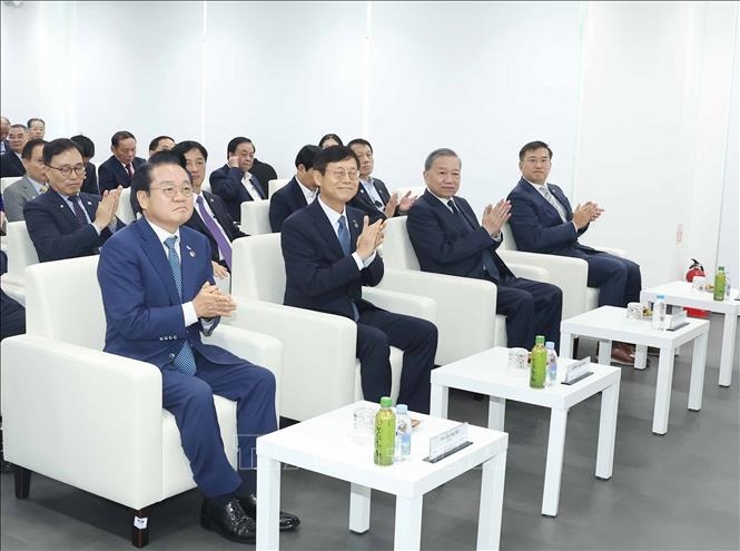 Tổng Bí thư Tô Lâm thăm cảng biển Busan, Hàn Quốc