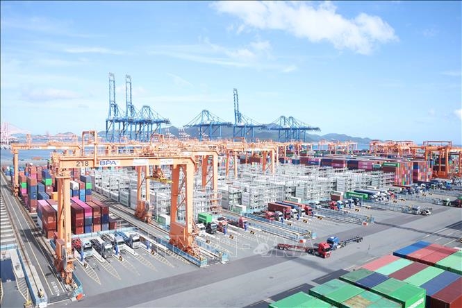 Tổng Bí thư Tô Lâm thăm cảng biển Busan, Hàn Quốc