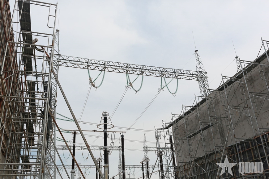 Cận cảnh trạm biến áp "nghìn tỷ" của Dự án TBA 500KV Lào Cai trước ngày đóng điện kỹ thuật