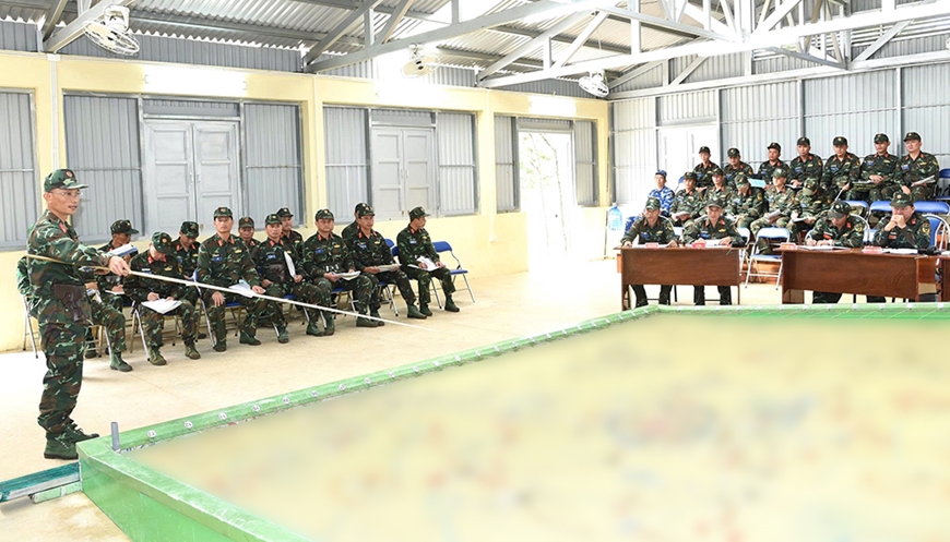Lãnh đạo xây dựng Học viện Lục quân thông minh, hiện đại