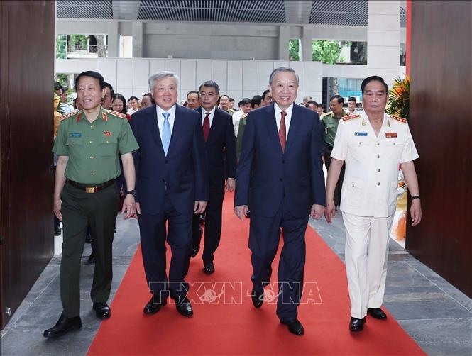 Tổng Bí thư Tô Lâm dự Lễ khánh thành Trụ sở Bộ Công an