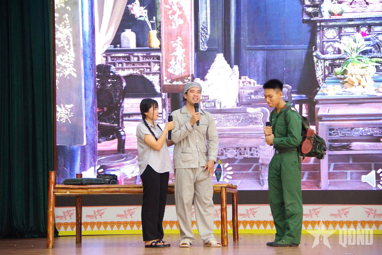 Sư đoàn 330 (Quân khu 9) khai mạc Hội thi “Hành trình lịch sử” phiên bản Gameshow