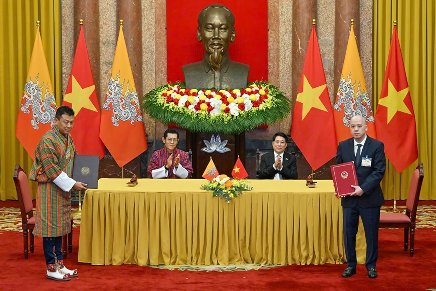 Chủ tịch nước Lương Cường hội đàm với Quốc vương Bhutan