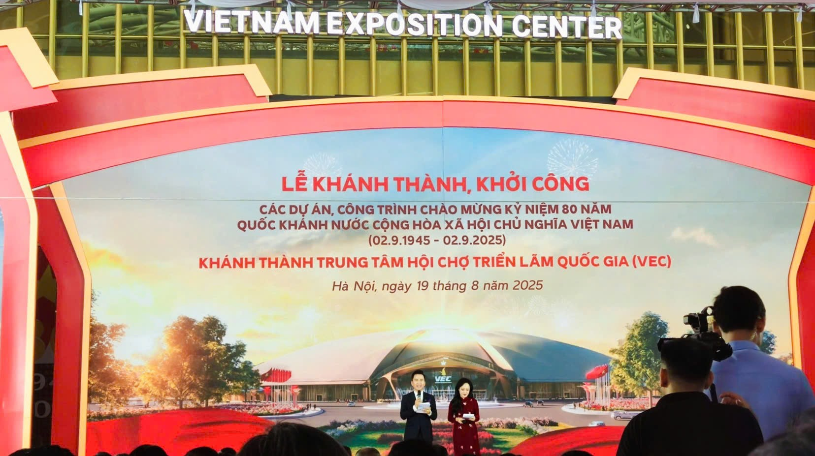 Sáng nay diễn ra lễ khánh thành, khởi công đồng loạt 250 công trình, dự án chào mừng kỷ niệm 80 năm Quốc khánh
