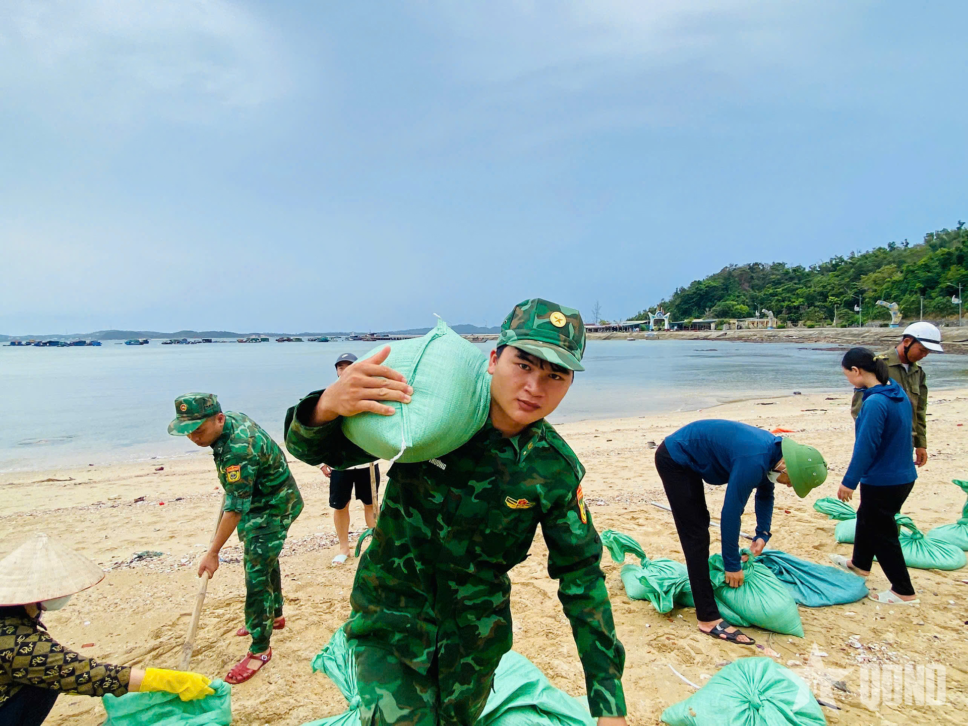 Một số lưu ý khi tổ chức lại Ban chỉ huy Phòng thủ dân sự các cấp trong Quân đội