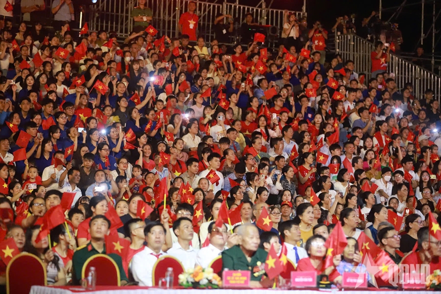 Cầu truyền hình “Thời cơ vàng”- Hành trình từ lịch sử đến hiện thực hóa khát vọng của dân tộc