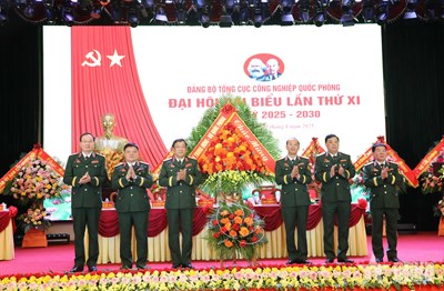 View - 	Thượng tướng Phạm Hoài Nam dự, chỉ đạo Đại hội Đảng bộ Tổng cục CNQP