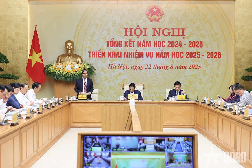 Giáo dục phải chuyển từ trang bị kiến thức sang phát triển năng lực toàn diện cho người học