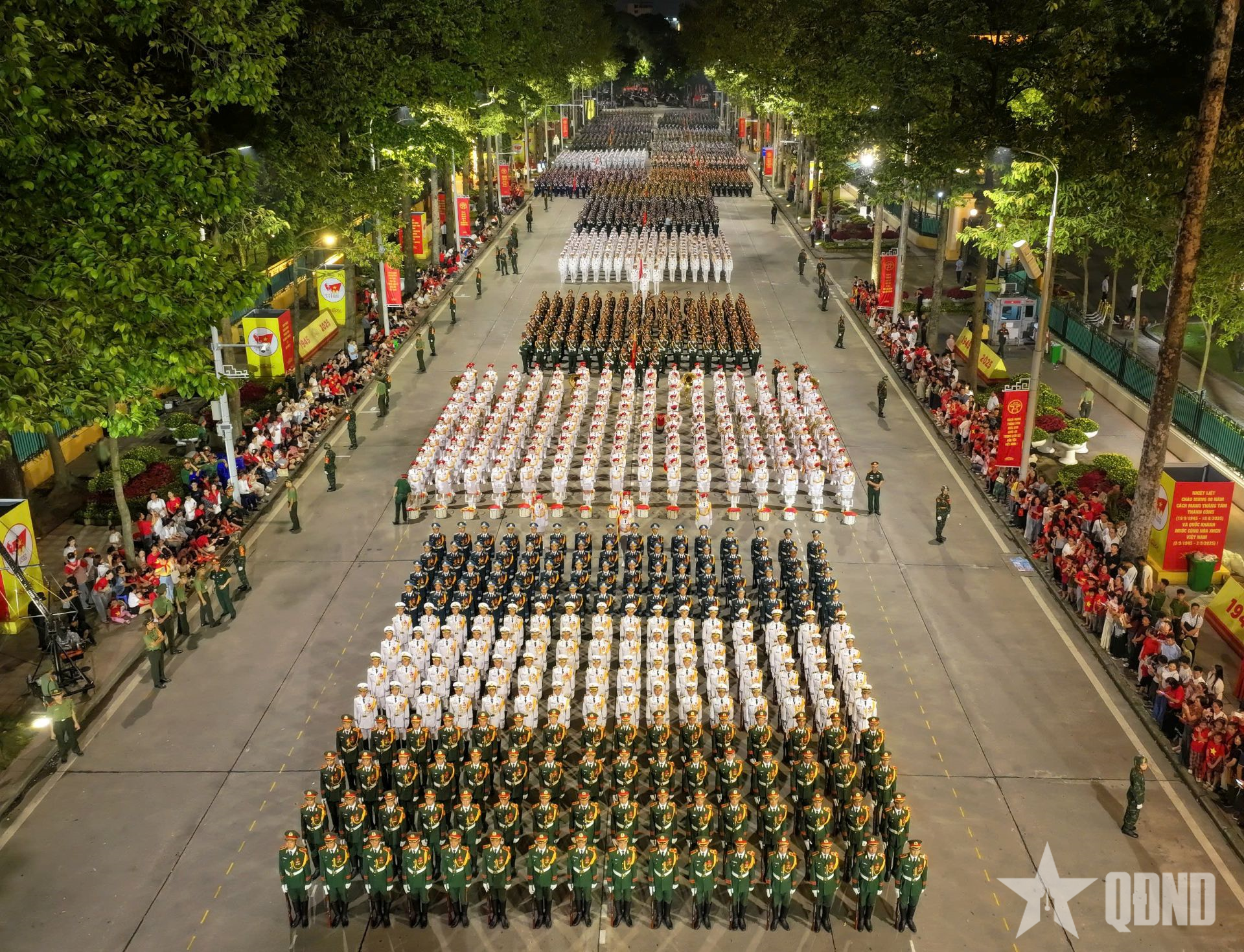  Tổng hợp luyện diễu binh, diễu hành lần thứ hai tại Quảng trường Ba Đình