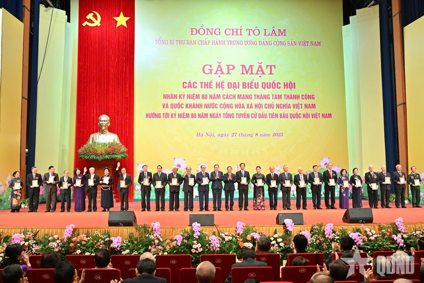 Quốc hội đồng hành, kiến tạo, tích cực đóng góp vào quá trình phát triển của đất nước