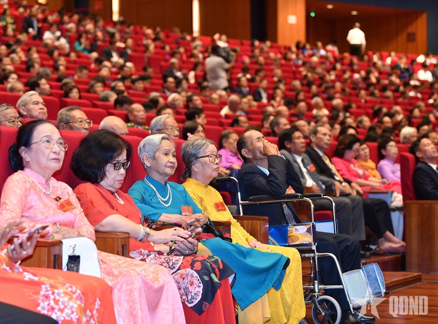 Quốc hội đồng hành, kiến tạo, tích cực đóng góp vào quá trình phát triển của đất nước