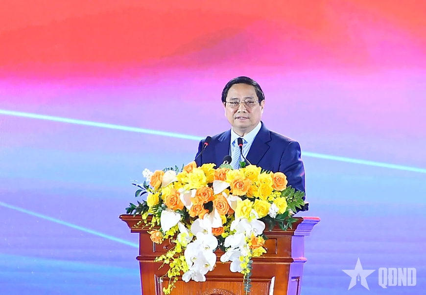 Thủ tướng Chính phủ: Triển lãm tôn vinh lịch sử, lan tỏa lòng yêu nước, niềm tự hào dân tộc, khát vọng vươn mình