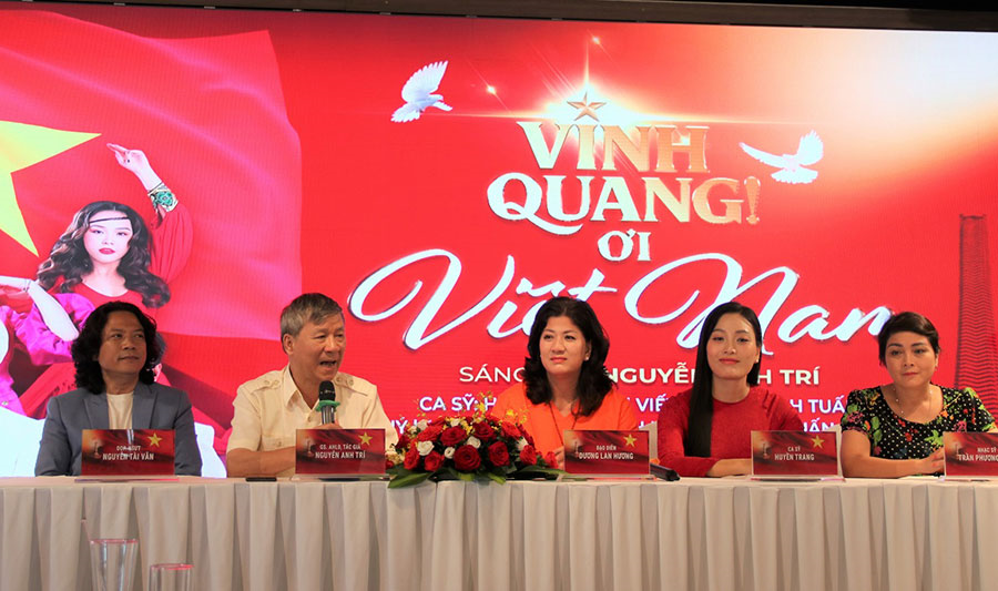 Hơn 1.000 người tham gia MV “Vinh quang, ơi Việt Nam