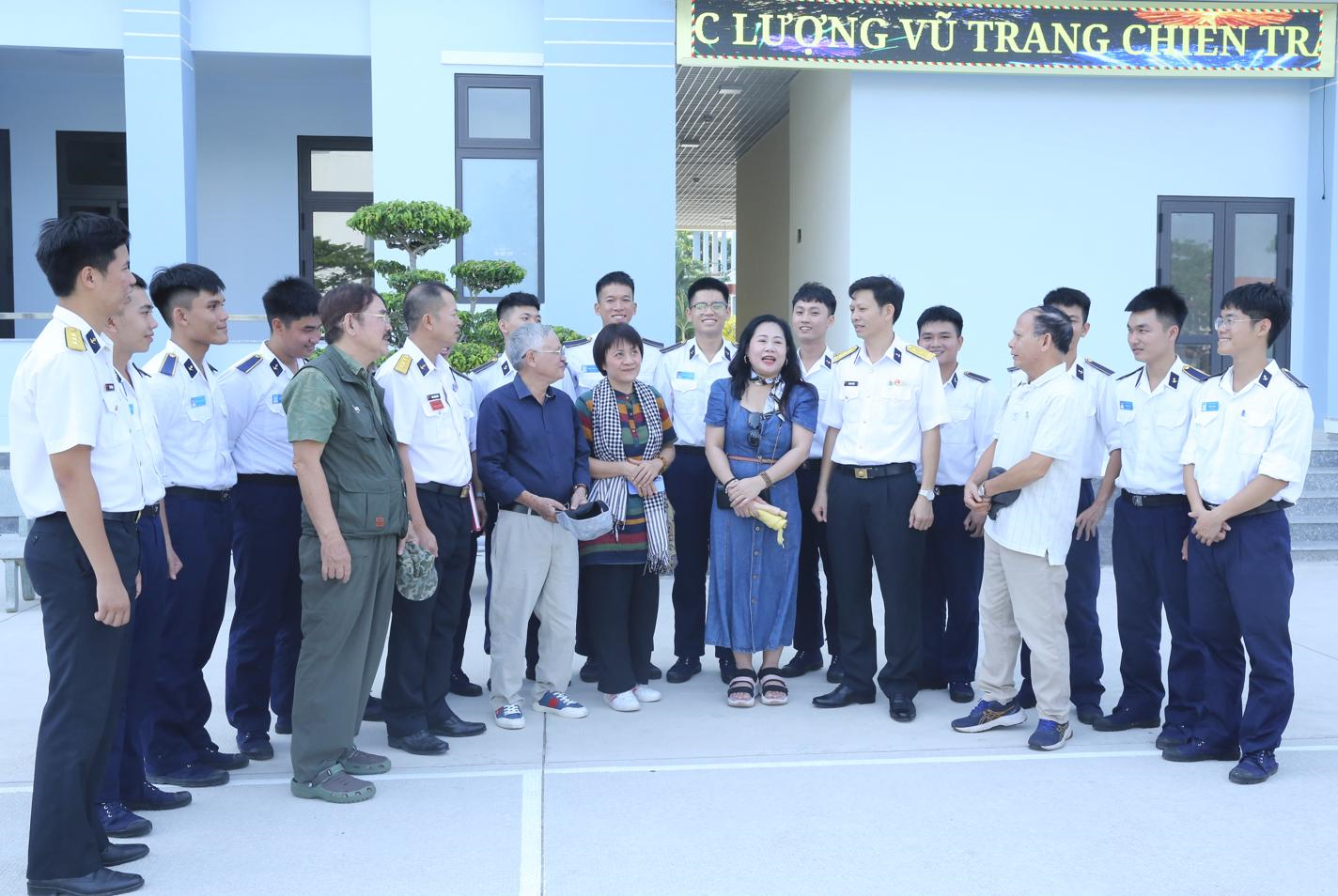 Bền bỉ “ươm mầm” tài năng văn học, nghệ thuật về đề tài người lính